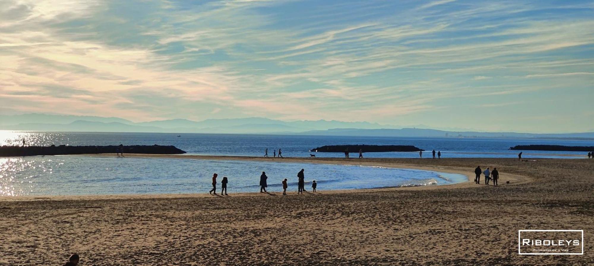 Superbe T3 Climatise Avec Wifi A 400M De La Plage Vias Exterior foto